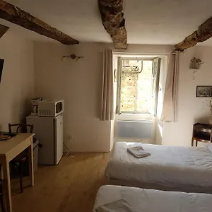 https://la-maison-dangele.midi-pyreneeshotels.com